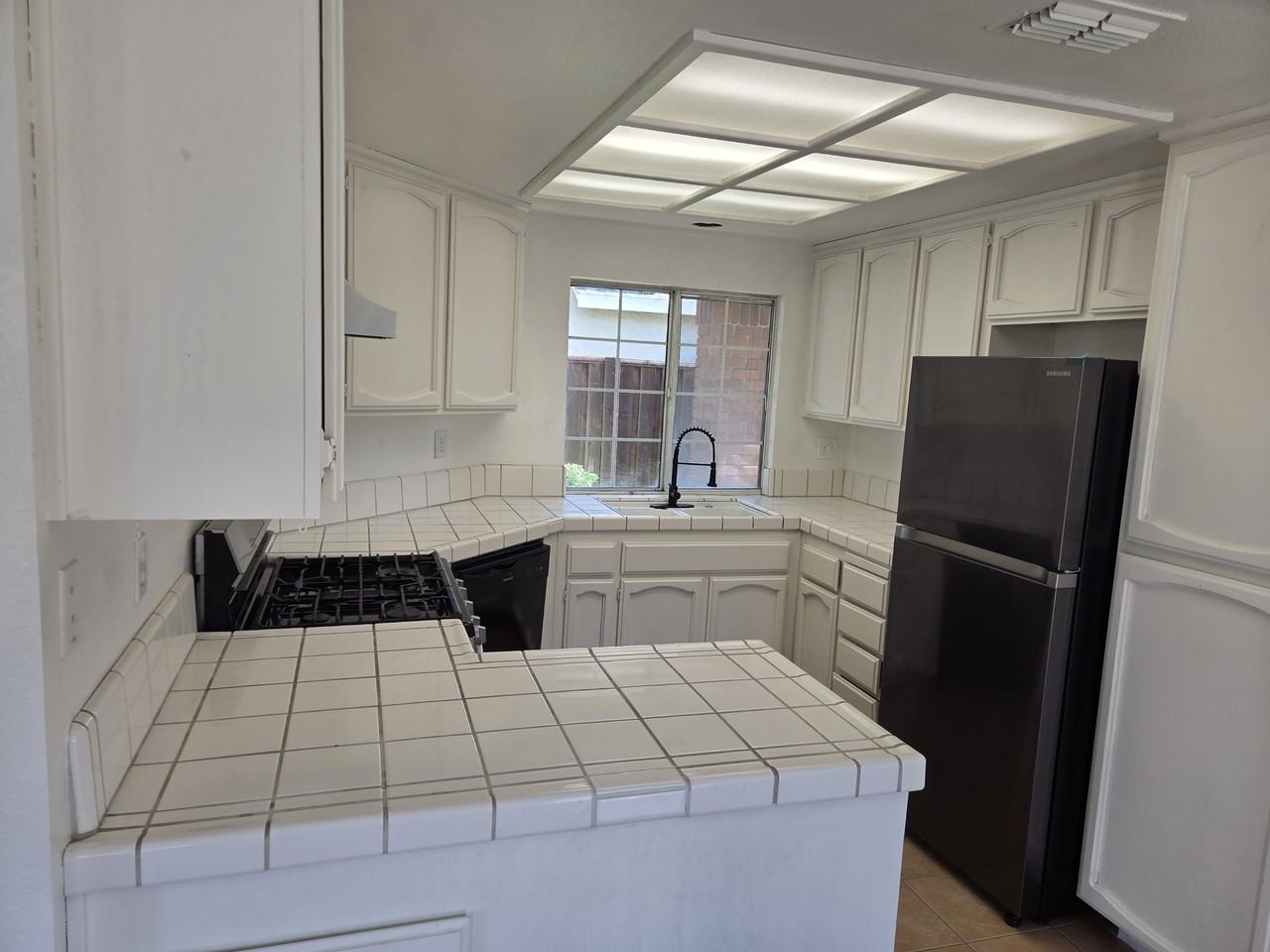 9131 Colonsay Way #NA - Photo 7 of 15