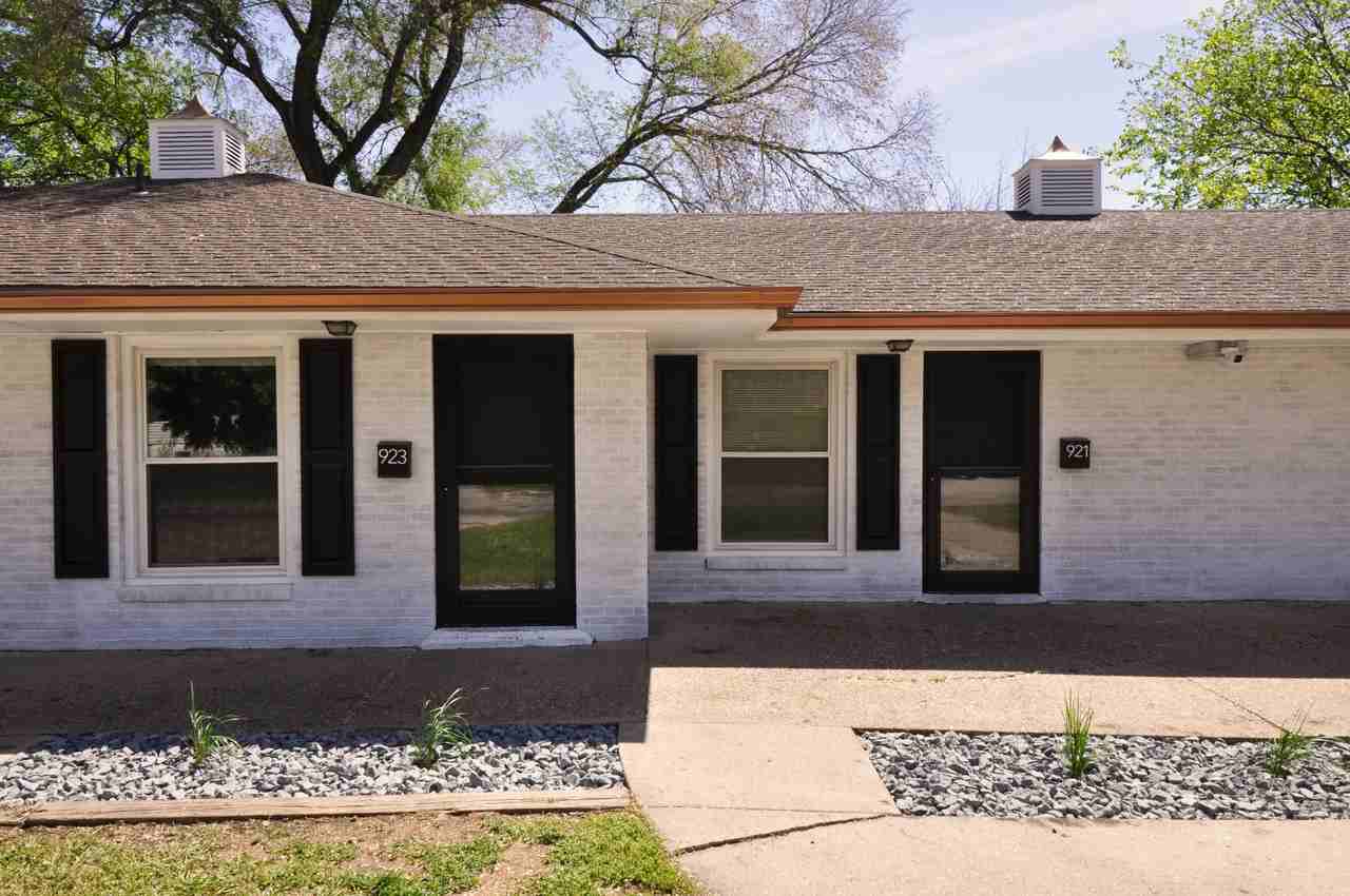 915 28th St #925 - Photo 3 of 12