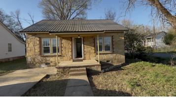 featured image of 1885 Lyon St #NA