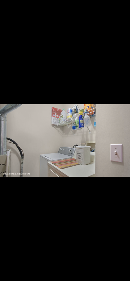 1104 Bromley Ct #B - Photo 4 of 20