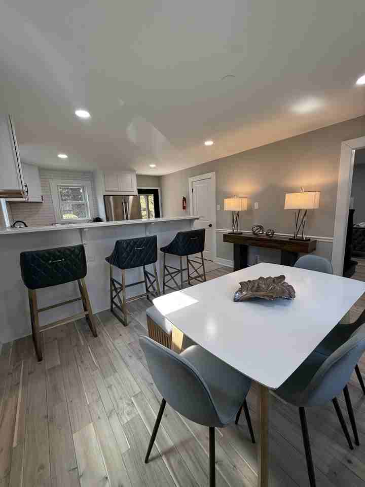 2121 32nd Pl Se #MAIN - Photo 5 of 20