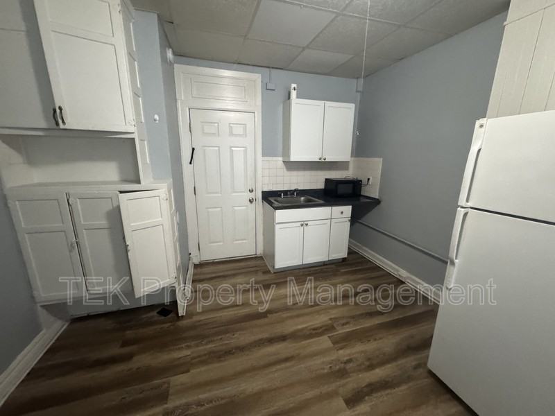 189 Lake Ave #24 - Photo 2 of 5