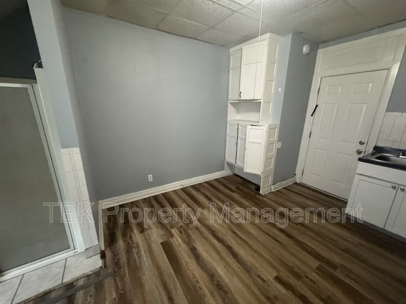 189 Lake Ave #24 - Photo 4 of 5