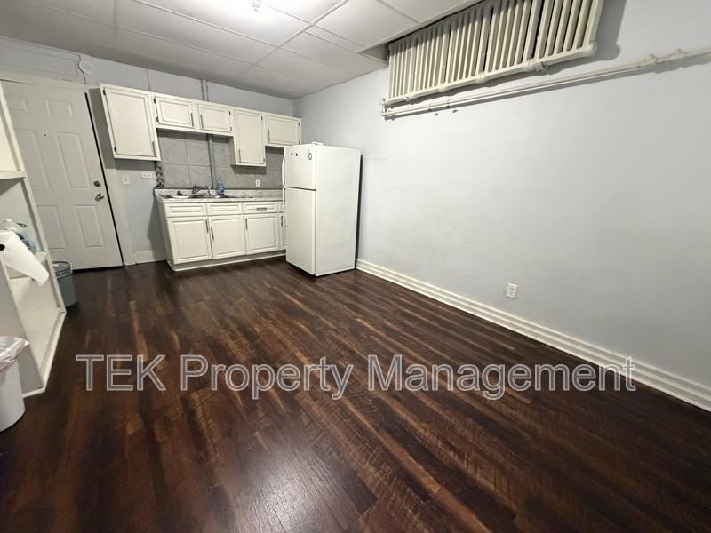 189 Lake Ave #28 - Photo 3 of 4