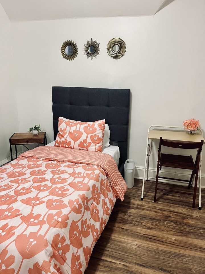 Jackson Ave #3 - Photo 3 of 11