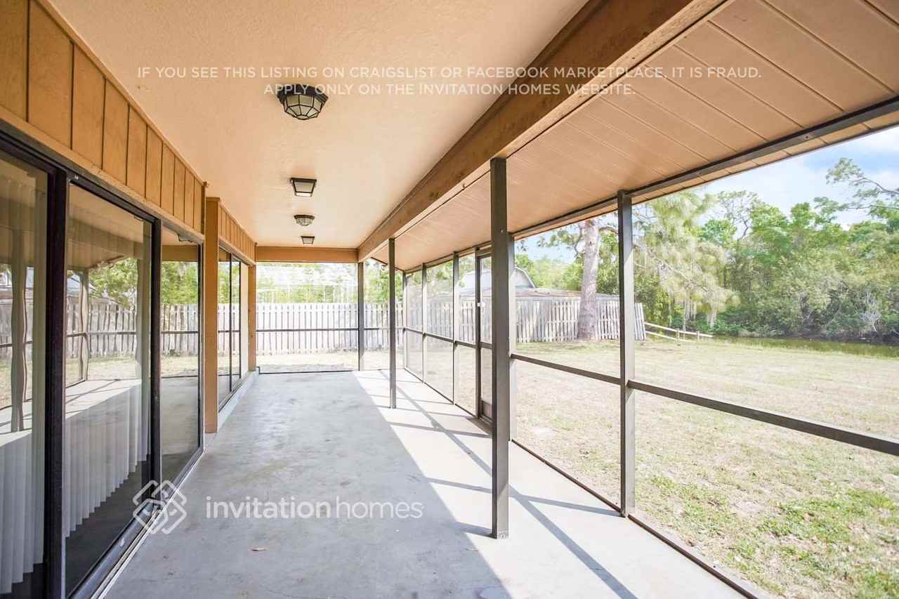 8907 68th Ave E - Photo 7 of 17