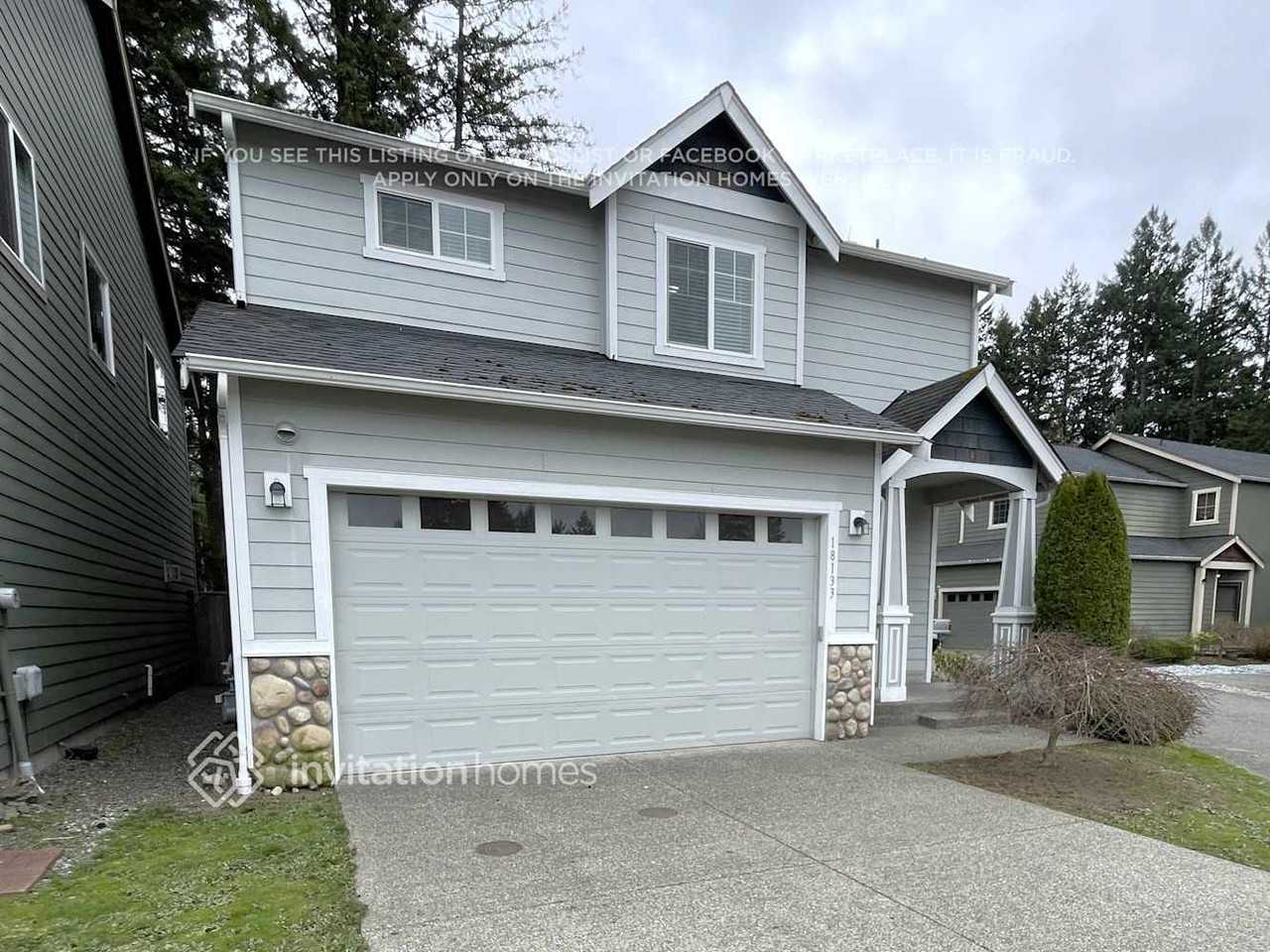 18133 76th Ave E - Photo 3 of 36