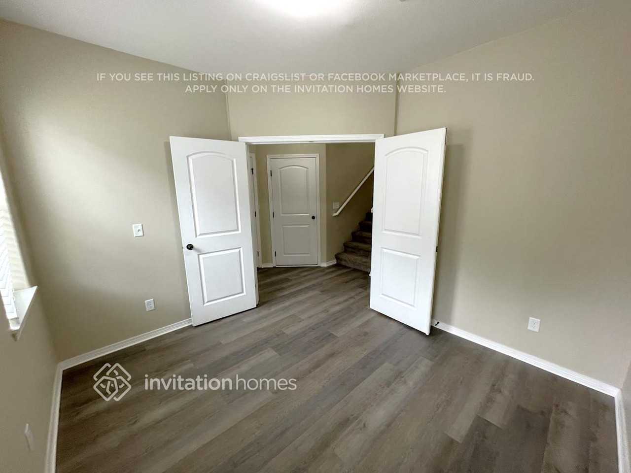 18133 76th Ave E - Photo 6 of 36