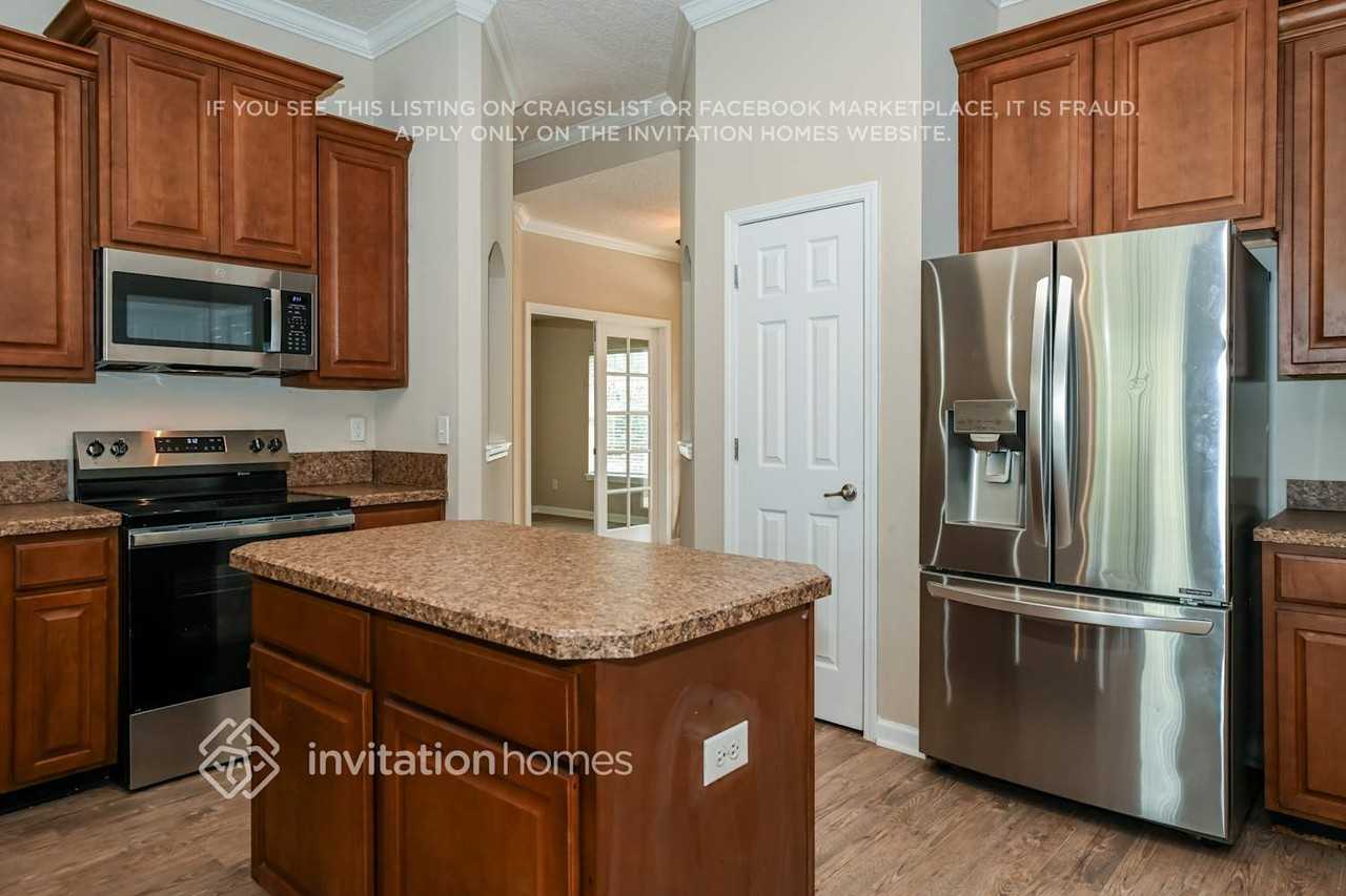 4015 Trail Ridge Rd - Photo 5 of 17