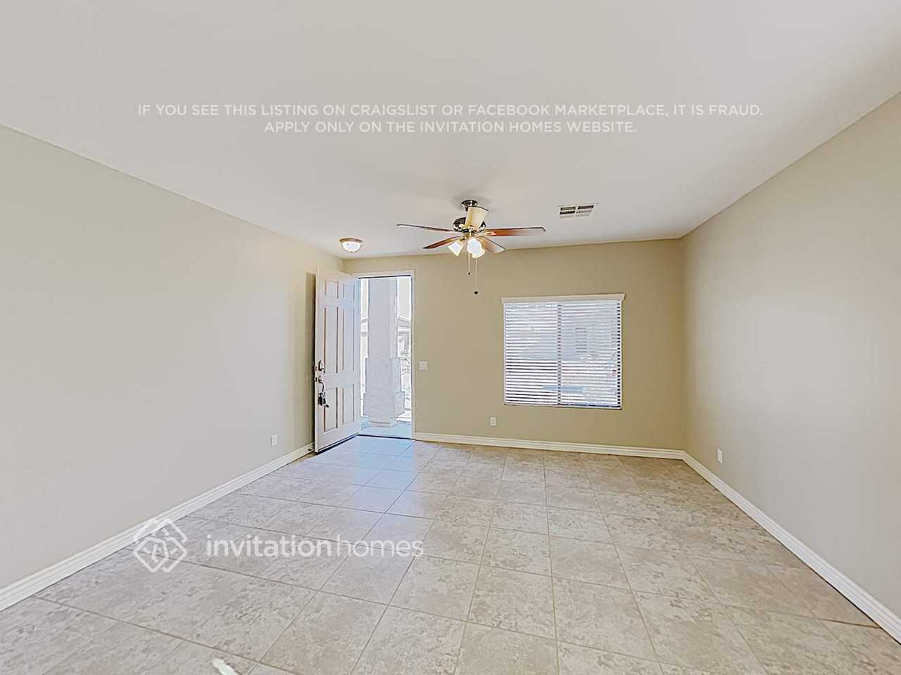 435 E Mountain View Rd - Photo 4 of 18