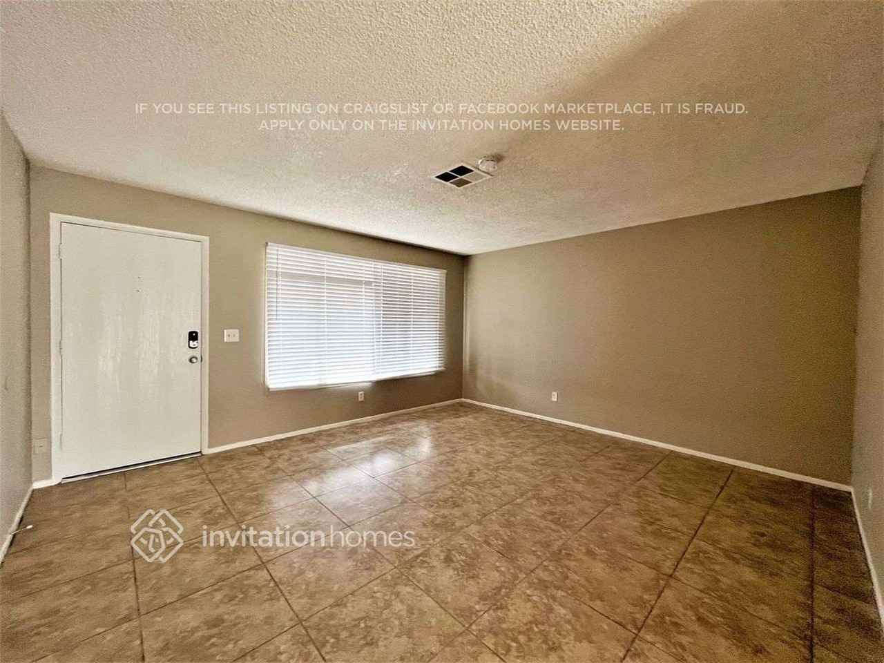 4649 W Hubbell St - Photo 2 of 15