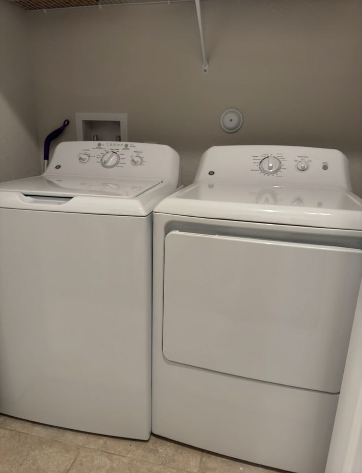 1073 Nw 5th St #1073 - Photo 4 of 10