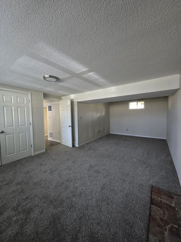 800 Sycamore Ln #NA - Photo 3 of 21