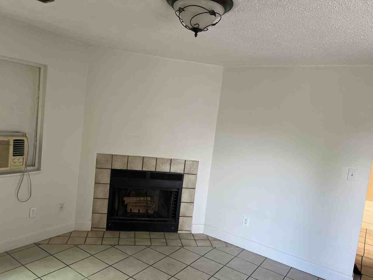 1043 Mazatlan Cir #A - Photo 5 of 12