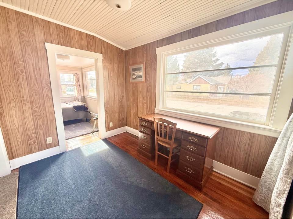 2402 Walnut St #NA - Photo 6 of 10