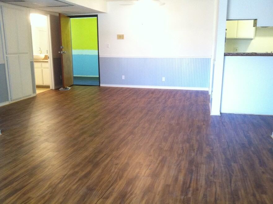 5320 Whitsett Ave #10 - Photo 5 of 32