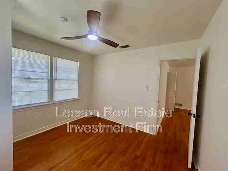 154 Southfield Rd - Photo 6 of 14