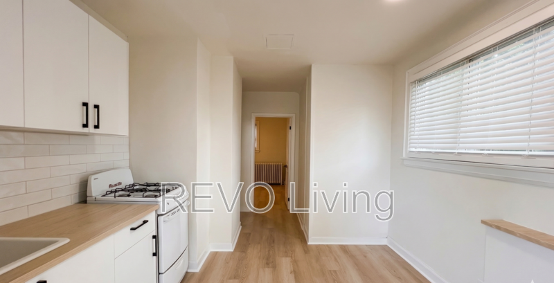 191 Vine St - Photo 2 of 7