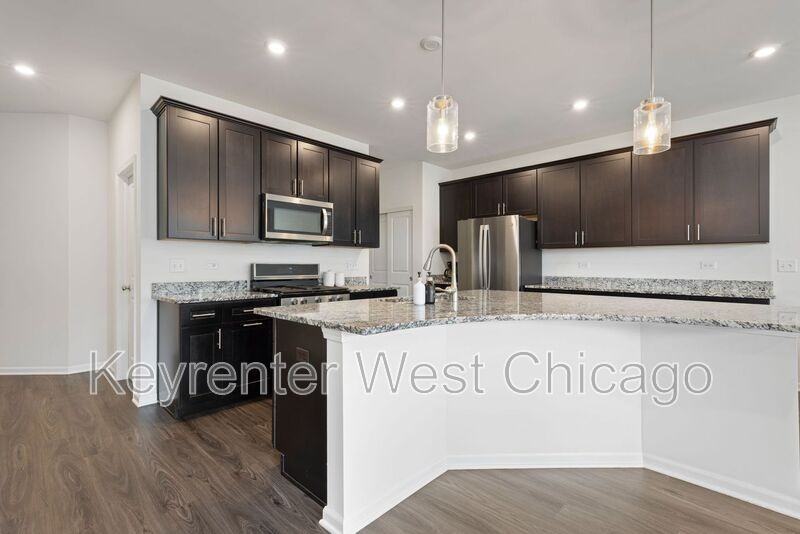 143 Blanchard Ct - Photo 4 of 28