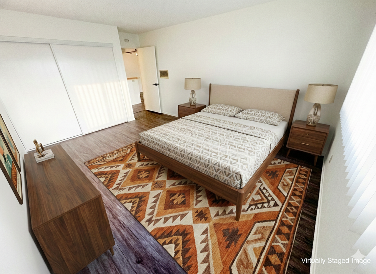 11018 Moorpark Apartments - Photo 2 of 27