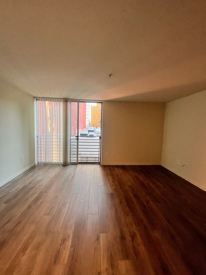 The Billboard Loft Apartments - Photo 3 of 28