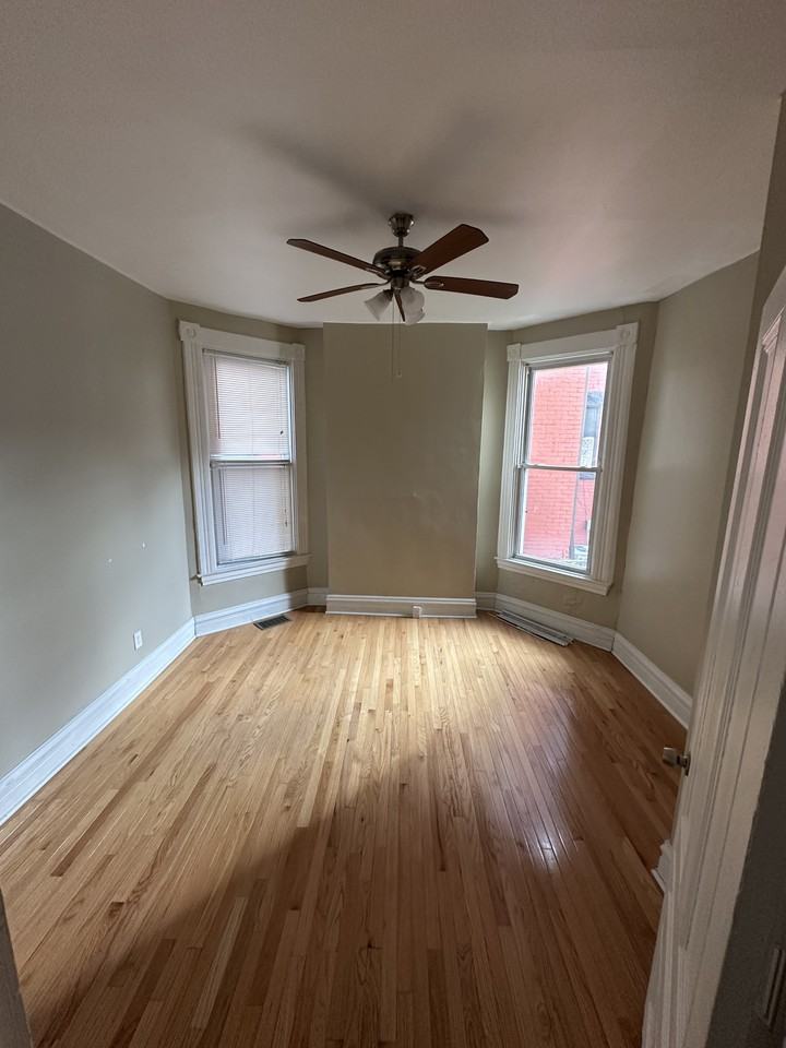 328 Amber St #1 - Photo 7 of 10