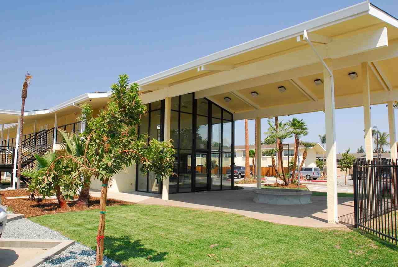 1119 Pedras Rd - Photo 5 of 25