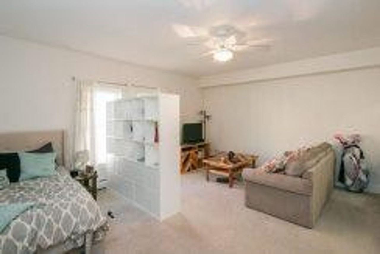 330 Ridgeland Avenue - Photo 6 of 15
