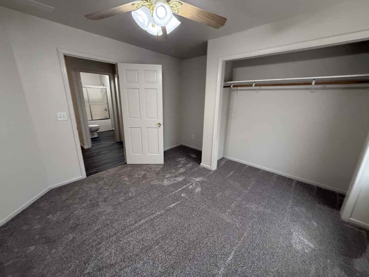 604 W Sheridan Ave #A - Photo 5 of 10