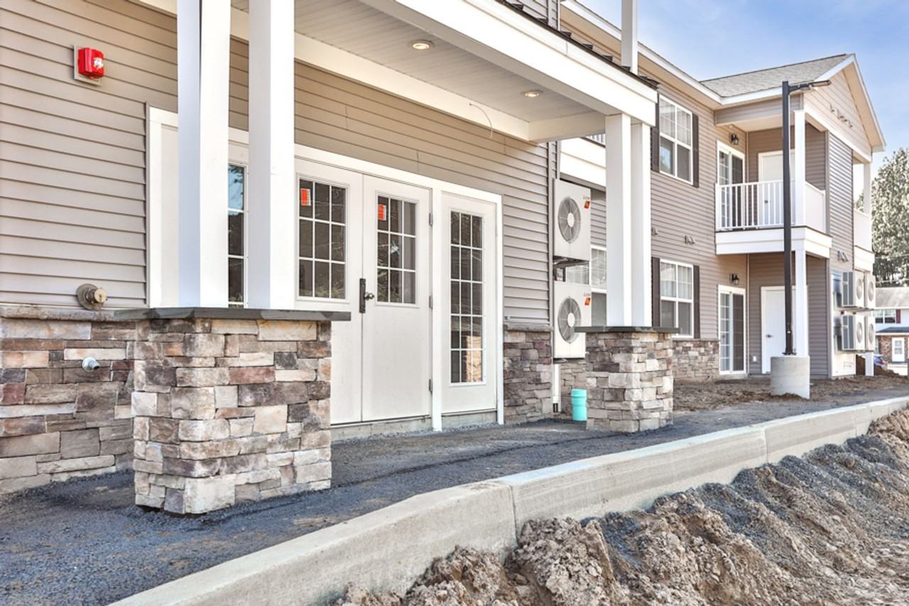 30 Pine Lane Apartments - Photo 7 of 41