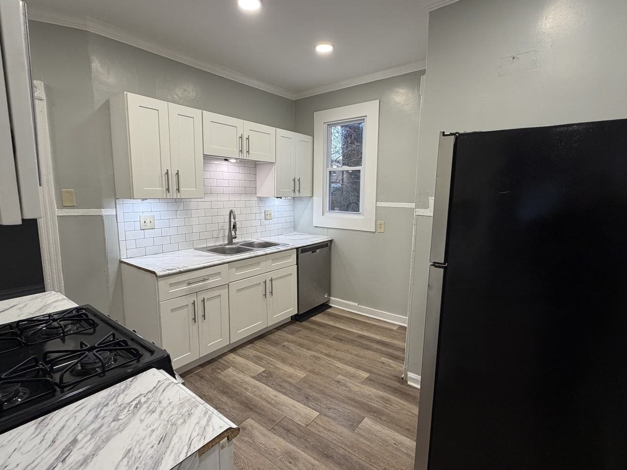 77 77 California StreetUnit 1 #1 - Photo 2 of 9