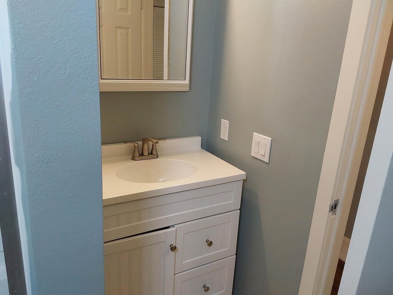 2201 12th St #1 - Photo 6 of 29