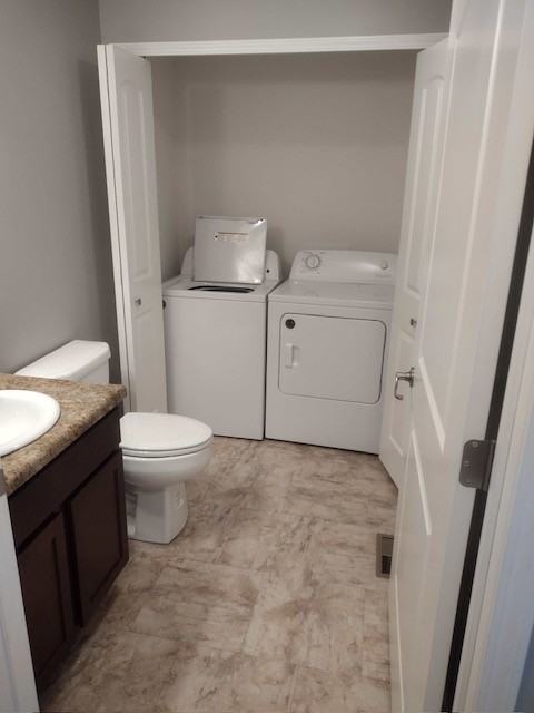 915 N Riverside Dr #1 - Photo 7 of 17