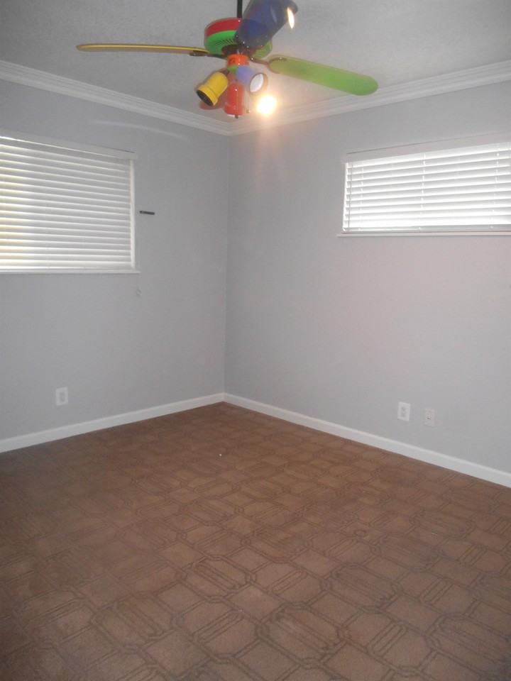 232 Catalini St #1 - Photo 7 of 11