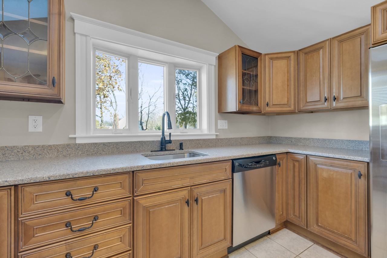 2 Bellevue Ave #1 - Photo 4 of 23