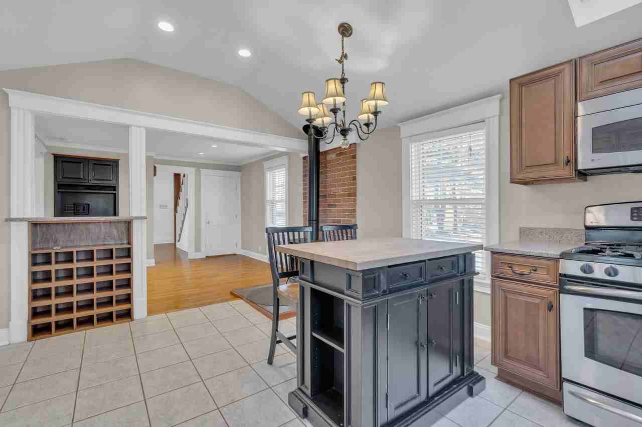 2 Bellevue Ave #1 - Photo 5 of 23