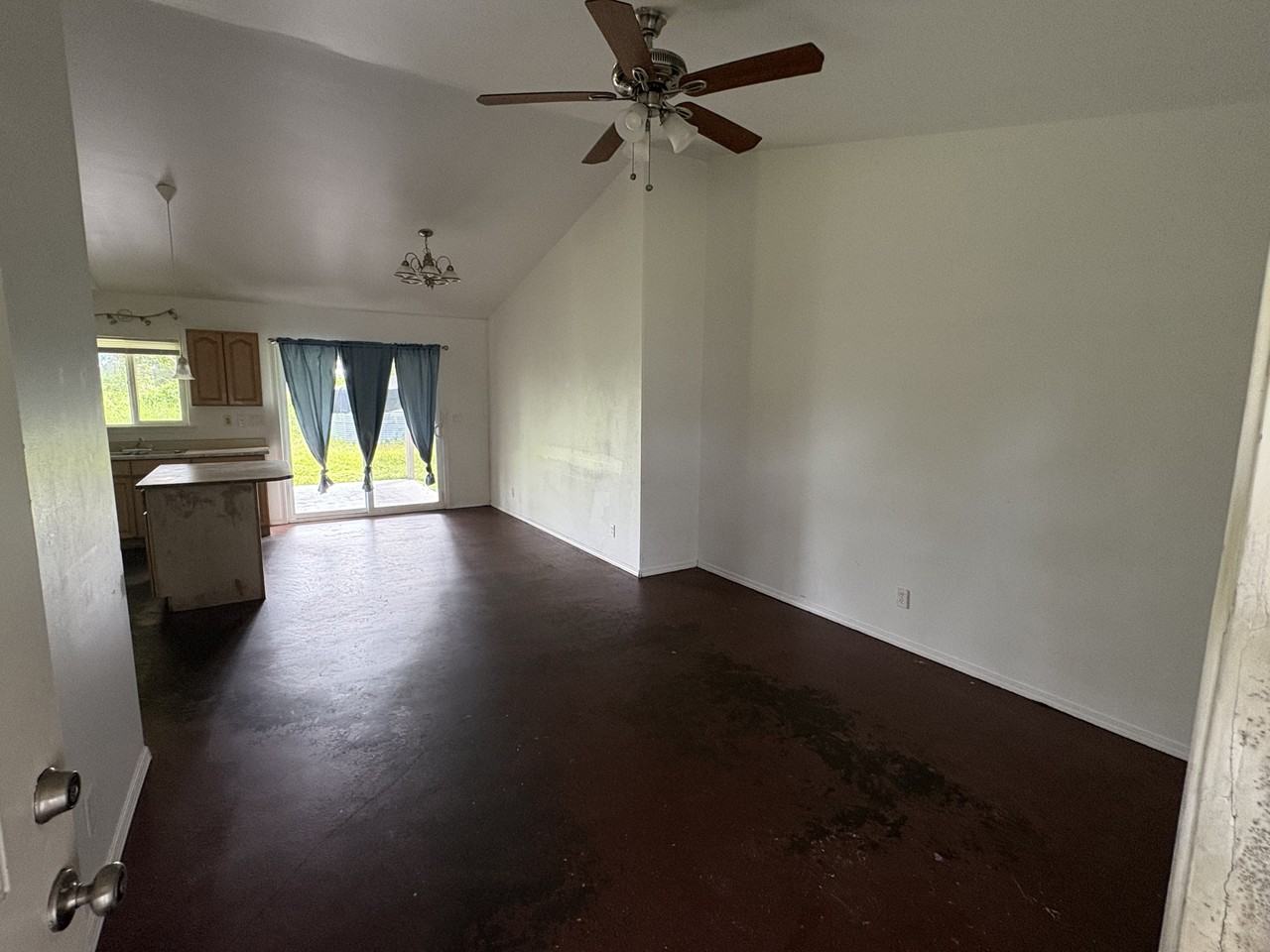 16-2099 Uilani DrFront - Photo 2 of 17