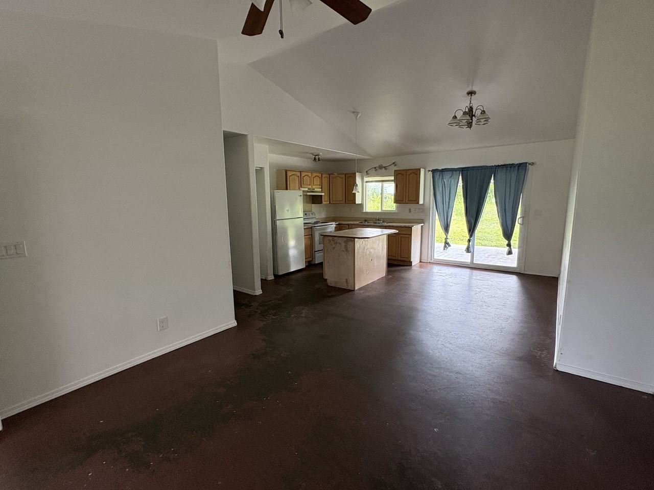 16-2099 Uilani DrFront - Photo 3 of 17