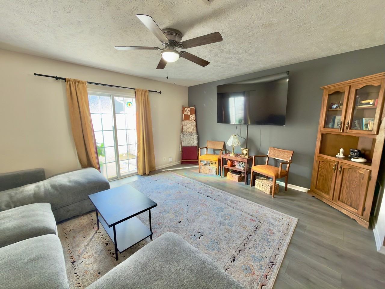 1307 Amsterdam Ct #1 - Photo 3 of 18