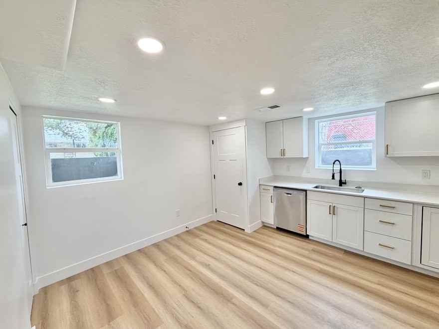 N 800 West St #1 - Photo 3 of 13