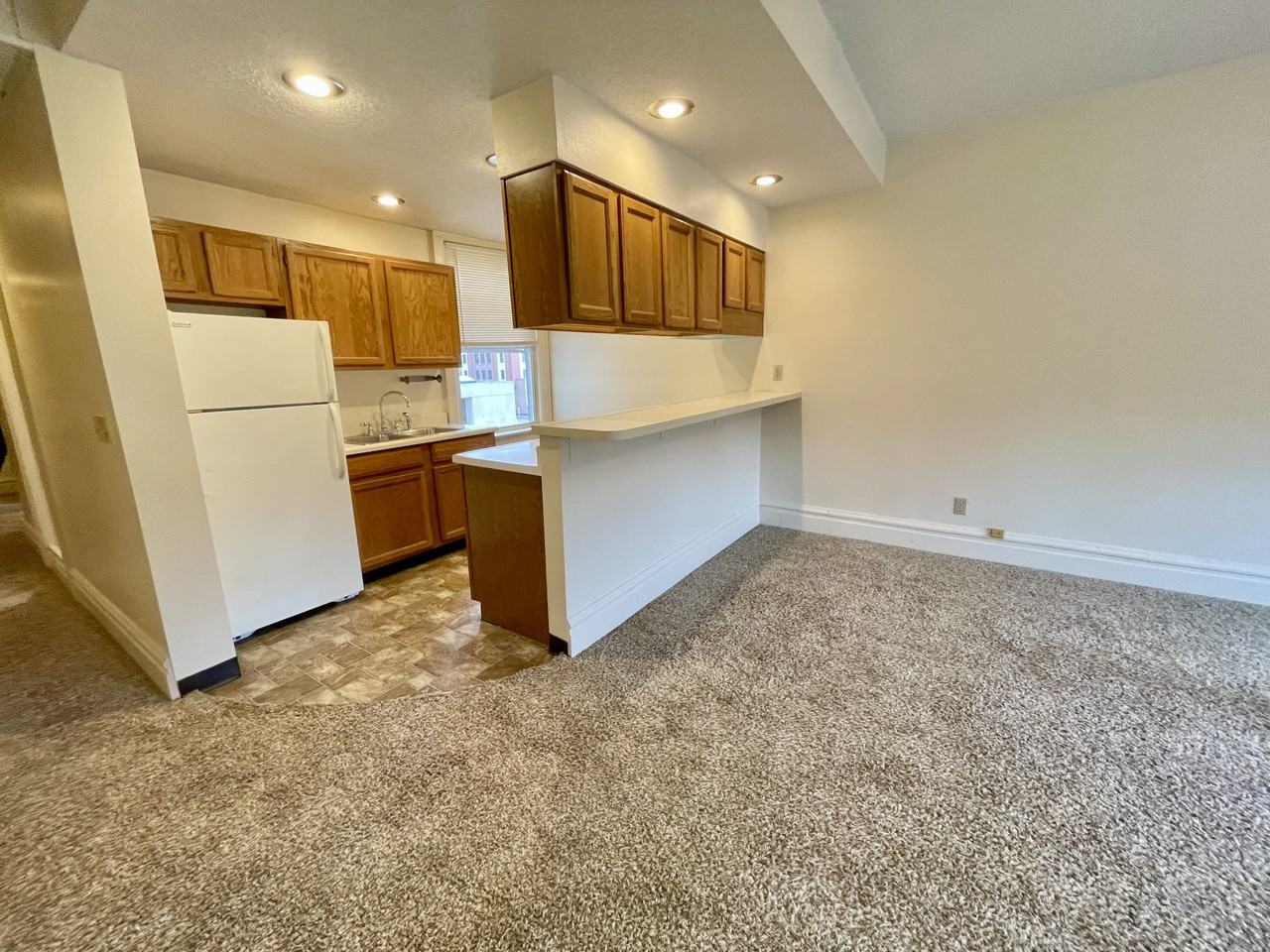 1417 6th Ave #6 - Photo 4 of 11