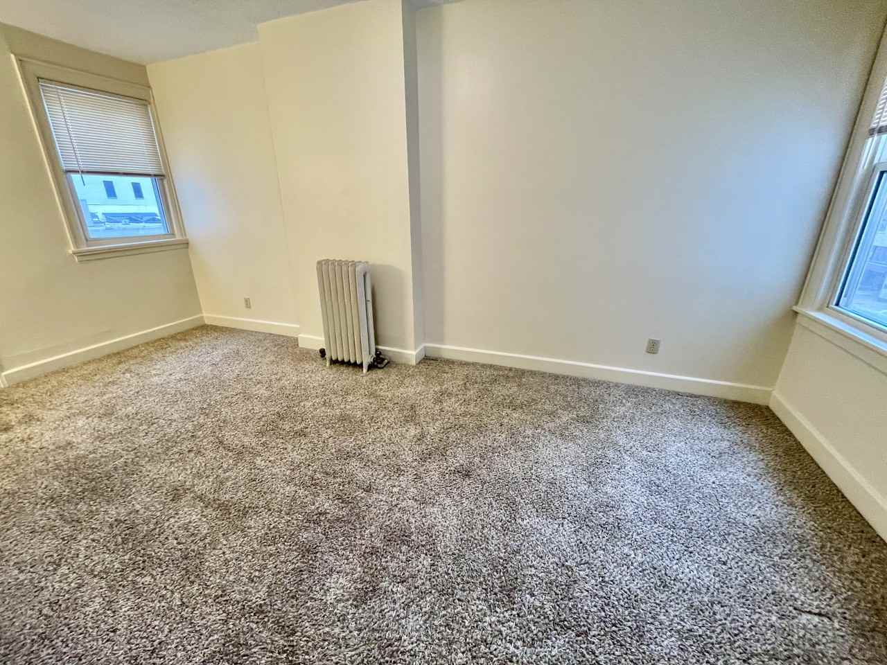 1417 6th Ave #6 - Photo 7 of 11