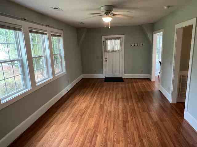 527 W Home Ave #1 - Photo 4 of 23