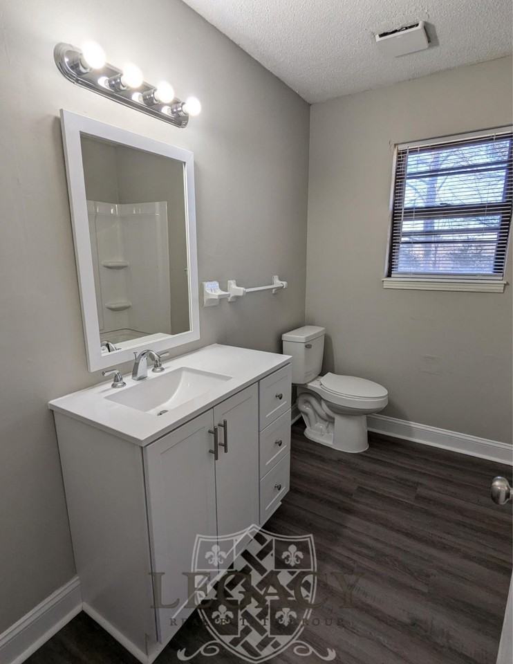 413 Shawnee Dr #1 - Photo 6 of 11