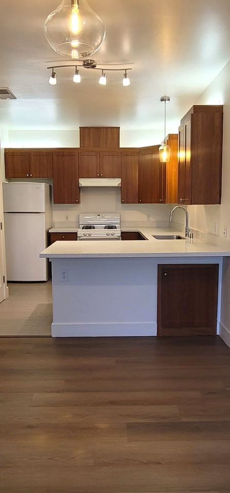 4201 Jewetta Avenue - Photo 5 of 11