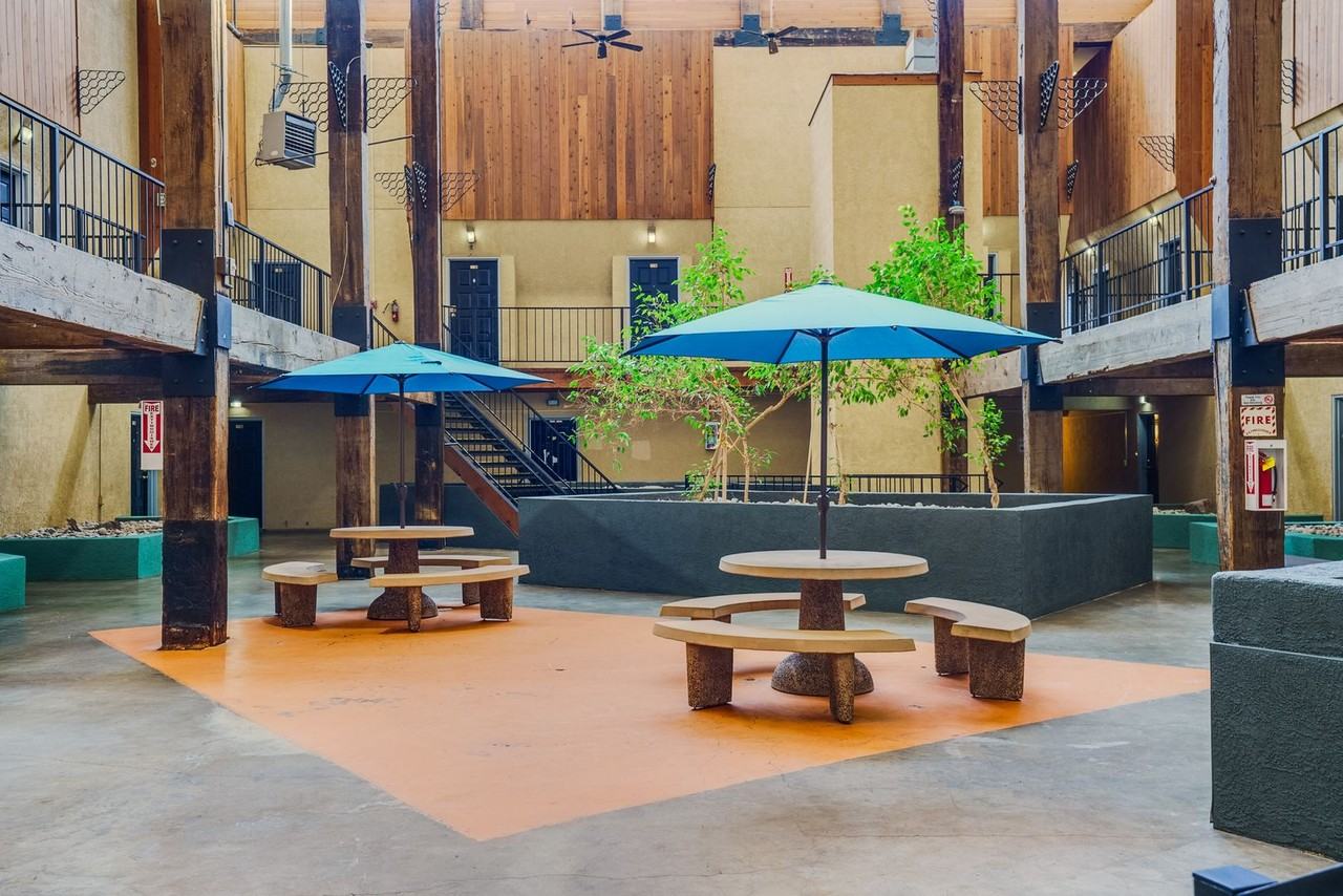 Cloudview Terrace - Photo 7 of 14