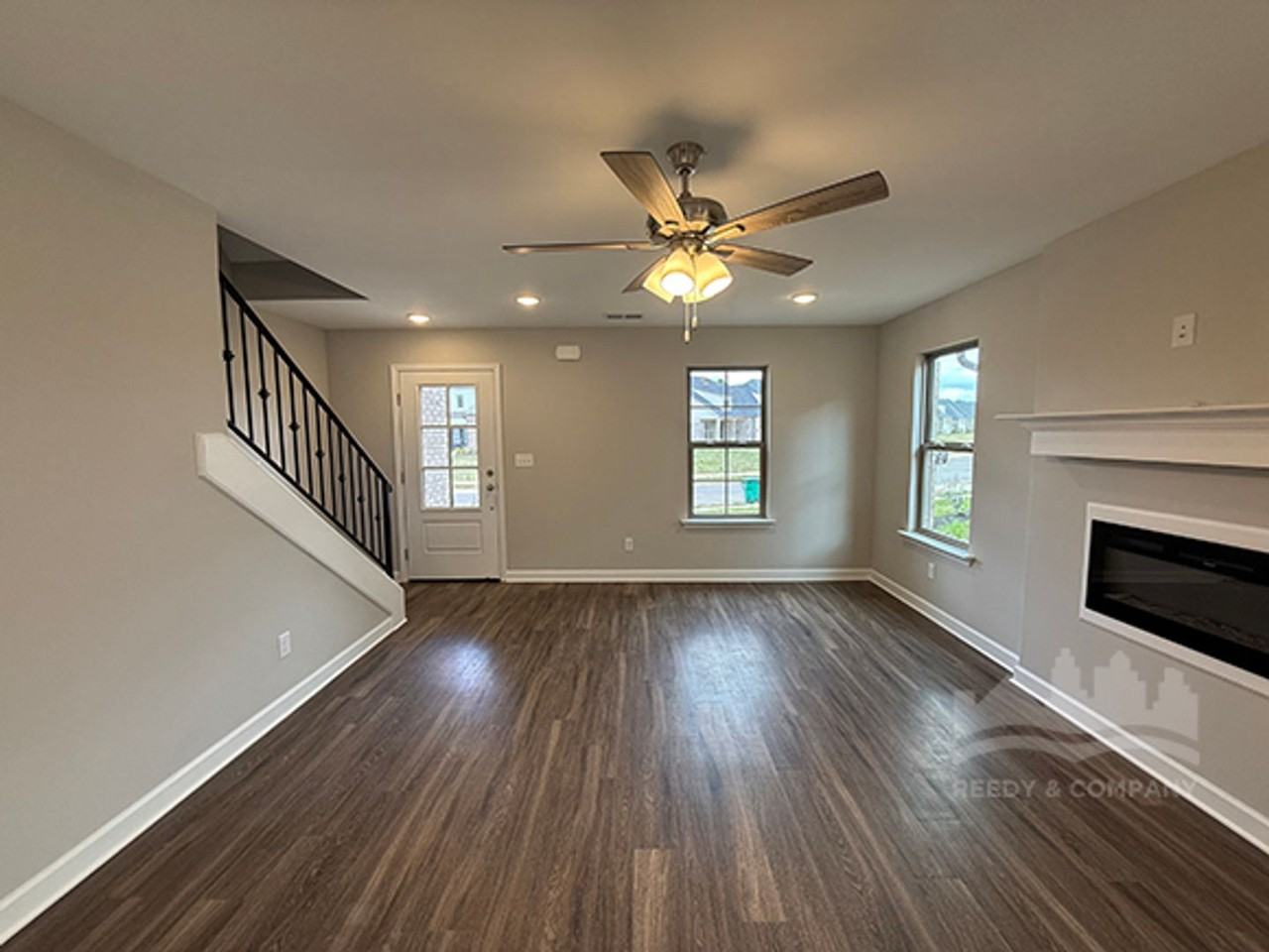 340 Maple St - Photo 6 of 21