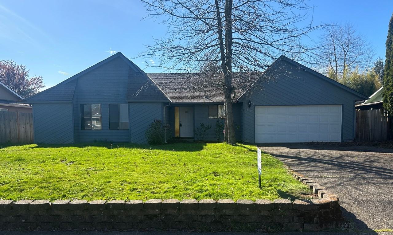 3617 Silverstone Dr Ne - Photo 3 of 24