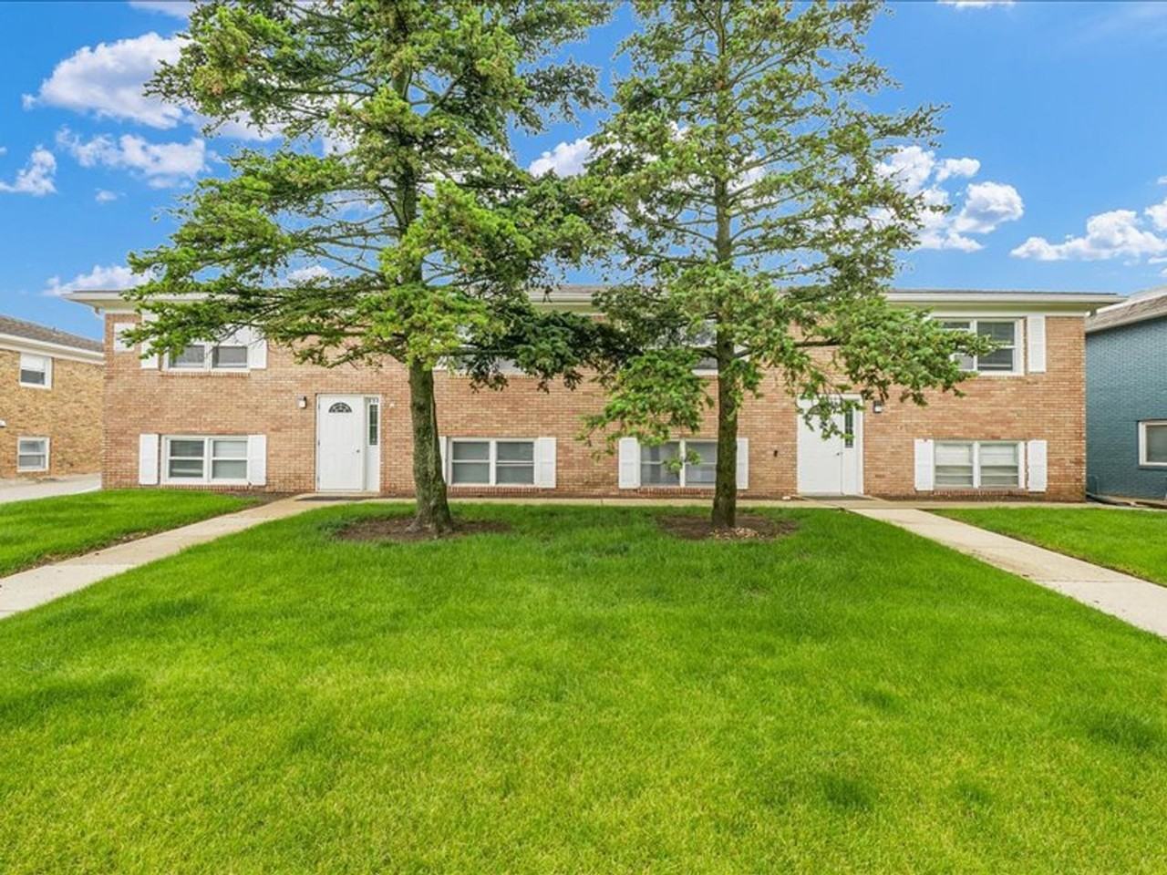 333 Riley Drive - Photo 4 of 40