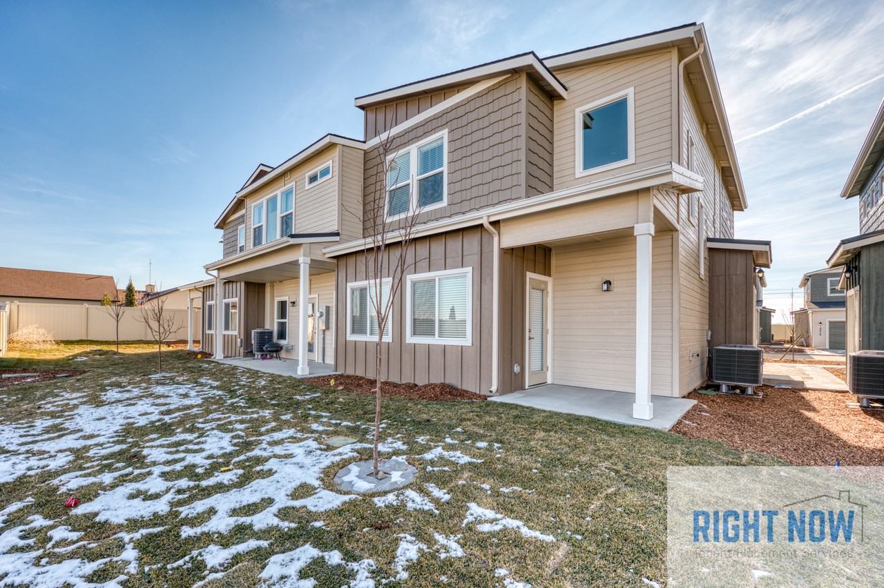 5505 E Bollo St #1 - Photo 3 of 22